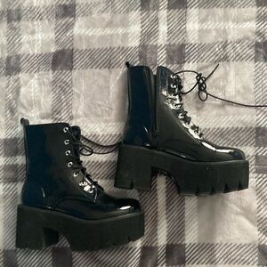 Platform combat boots Never worn